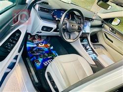 جیپ گراند شیرۆکی